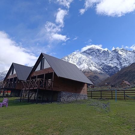 Cliffside Cottage Kazbegi Exterior foto